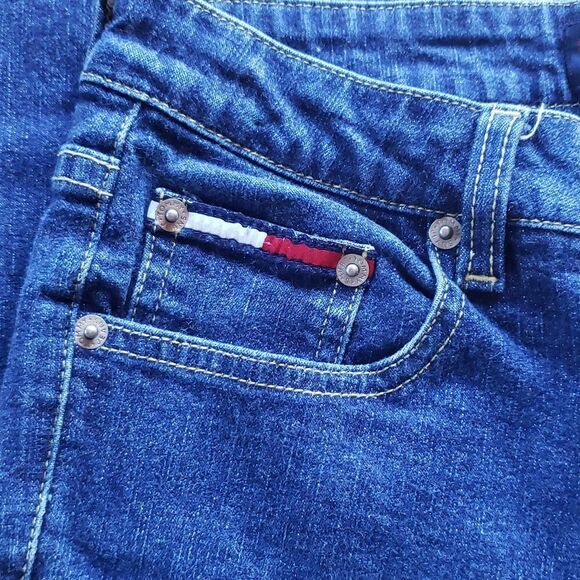Tommy Hilfiger Classic 5 pocket Tommy Jeans Junior Girls Blue Jeans size 3 /28 - Picture 3 of 7